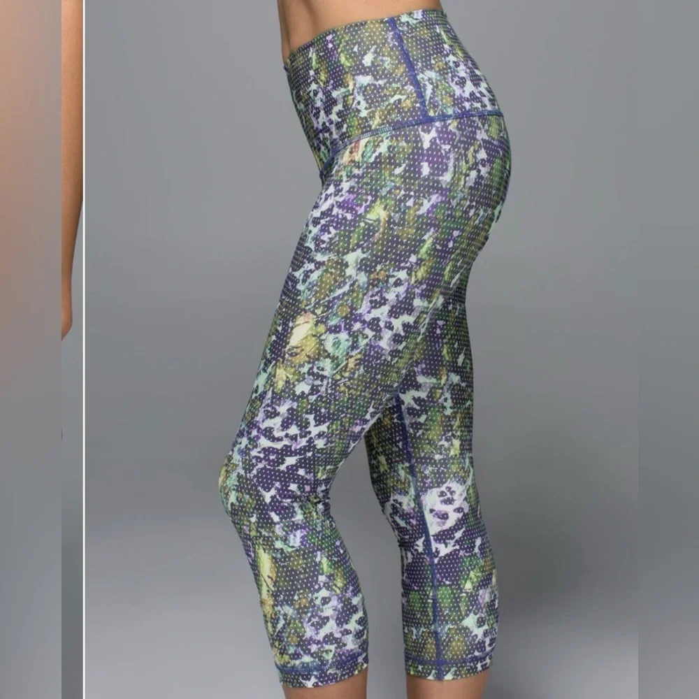 lululemon athletica Purple & Green Abstract Cropped Leggings